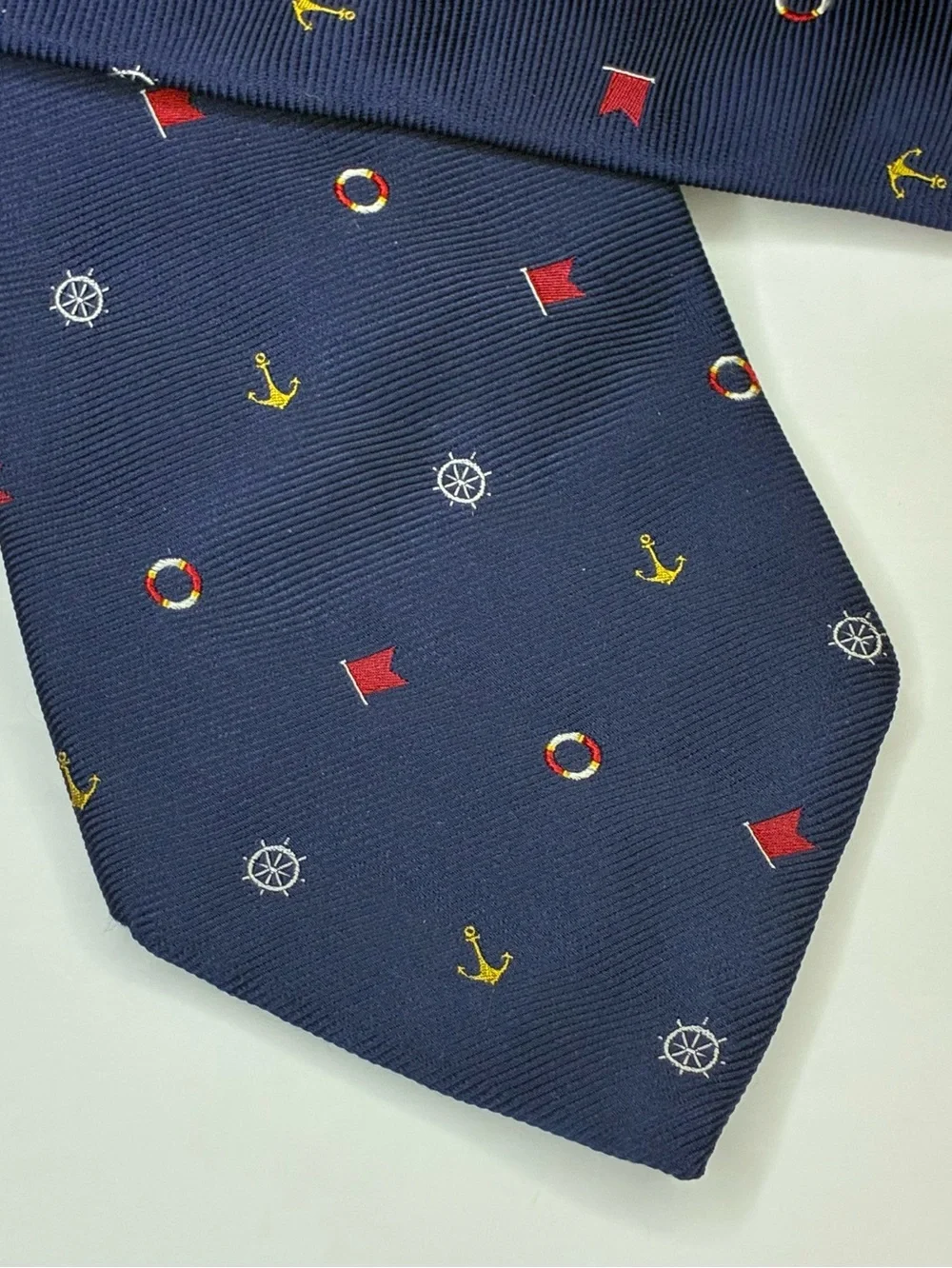 VTG - Brooks Brothers Makers Navy Blue Silk Nautical Anchor Lifesaver Flag Tie